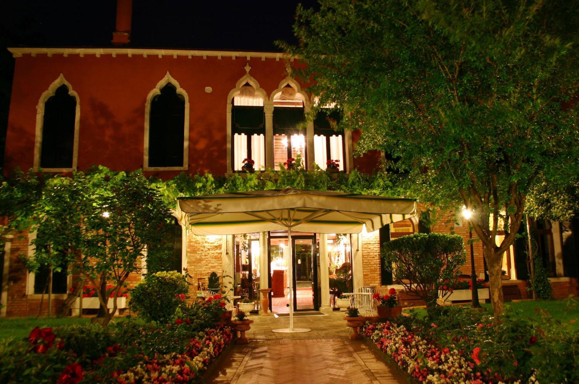 Accademia - Maravege 3* Venezia