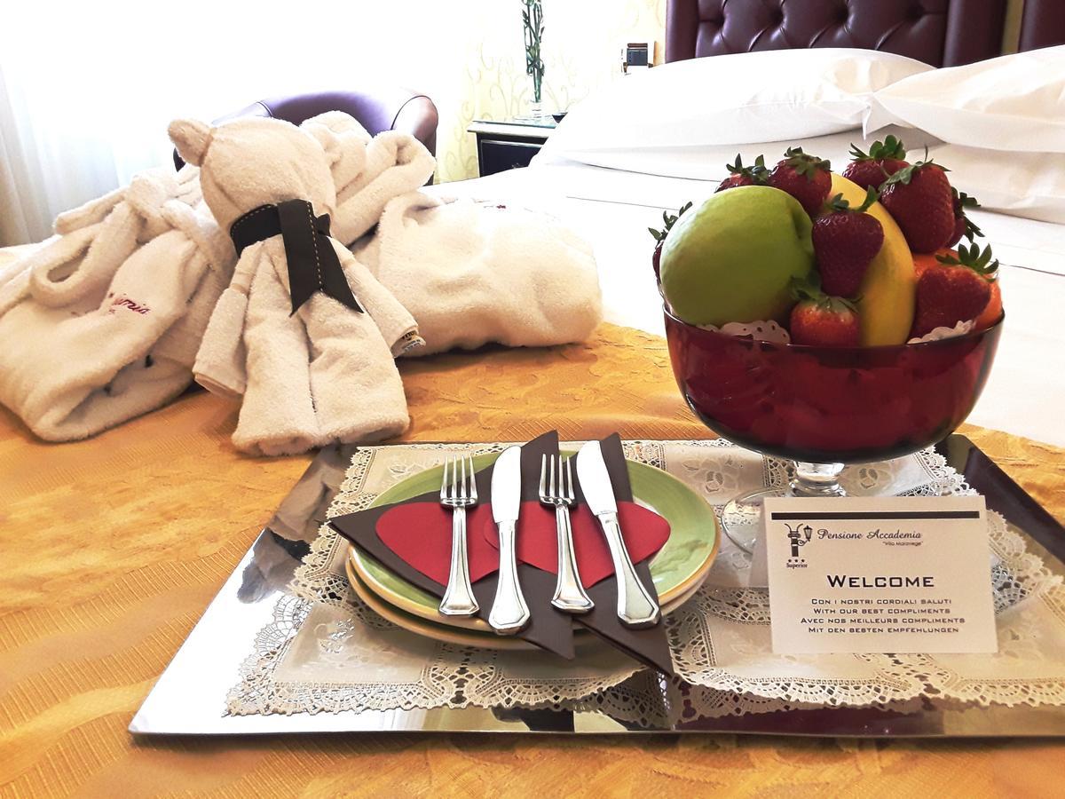 Accademia - Maravege 3* Venezia
