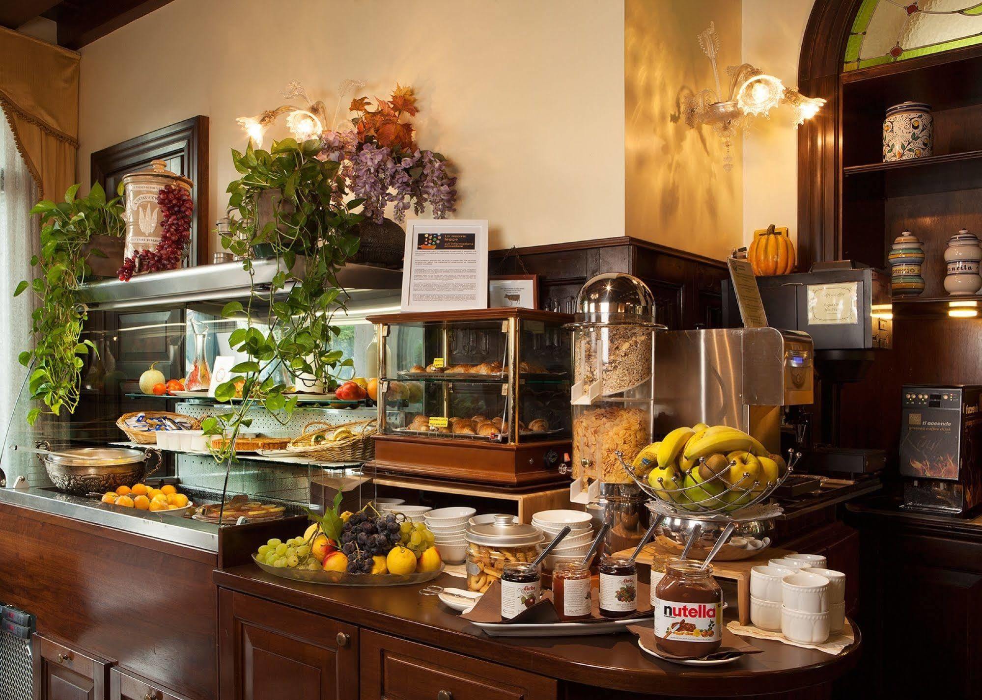 Accademia - Maravege Hotel Venezia